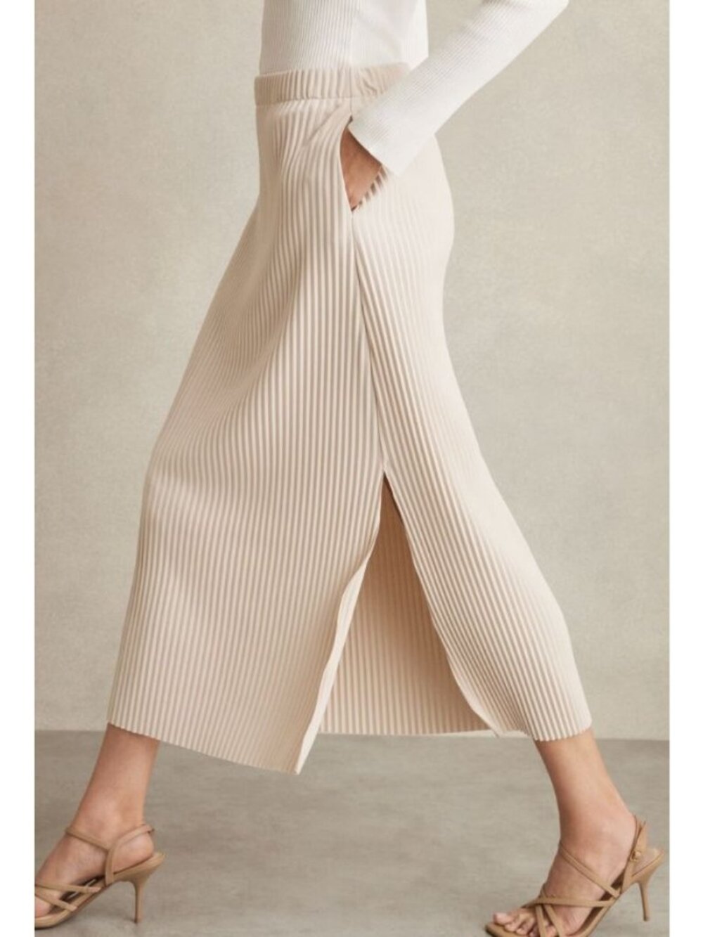 Reiss Pippa Pleated Jersey Midi Skirt in Stone Size 10 New - Picture 2 of 9